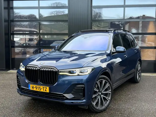 BMW X7 XDrive40i Individual Laser SkyLounge 7-Persoons