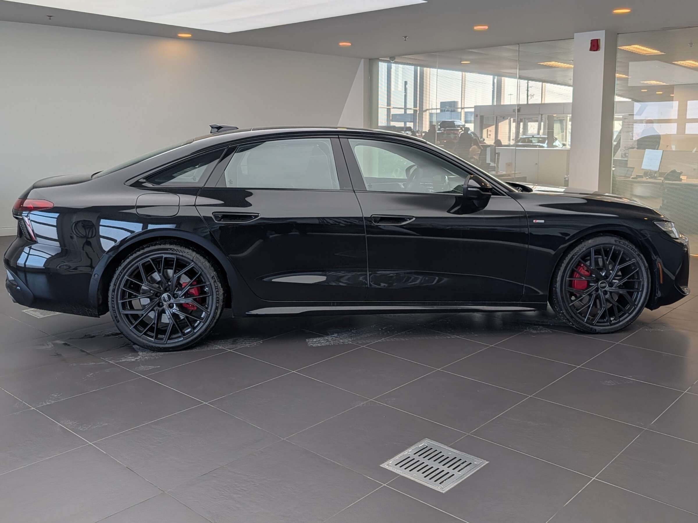 2026 Audi A6 Technik alt 2