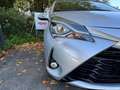 Toyota Yaris Yaris III 2017 5p 1.5h Cool my18 Plateado - thumbnail 18