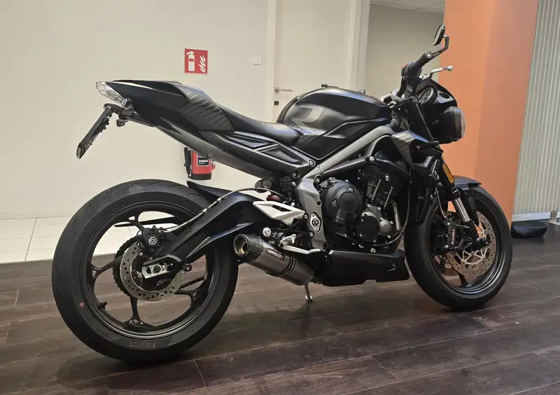 Triumph Street Triple R - foto 3