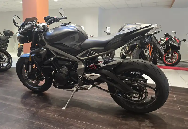 Triumph Street Triple R - foto 5