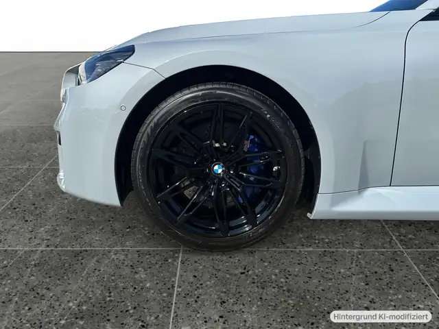 BMW M2 view 10
