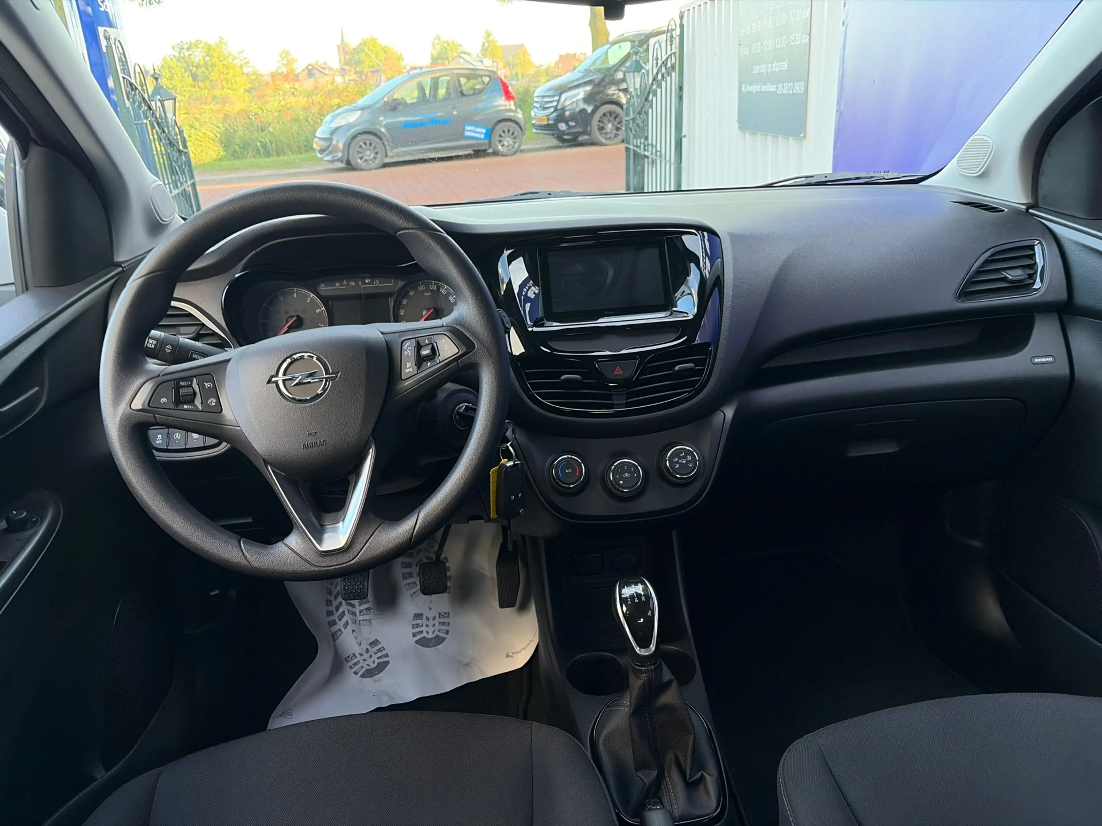 Opel Karl 1.0 ecoFLEX Edition — photo 8
