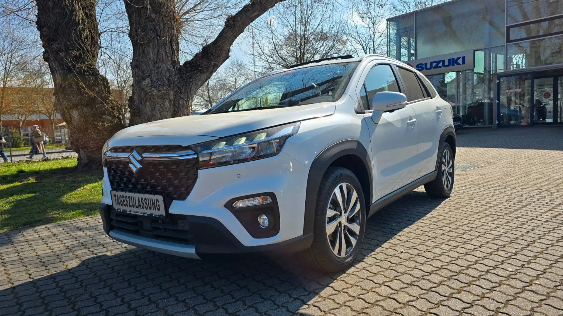 Suzuki (SX4) S-Cross Comfort+ Allgrip AGS Alb - 1
