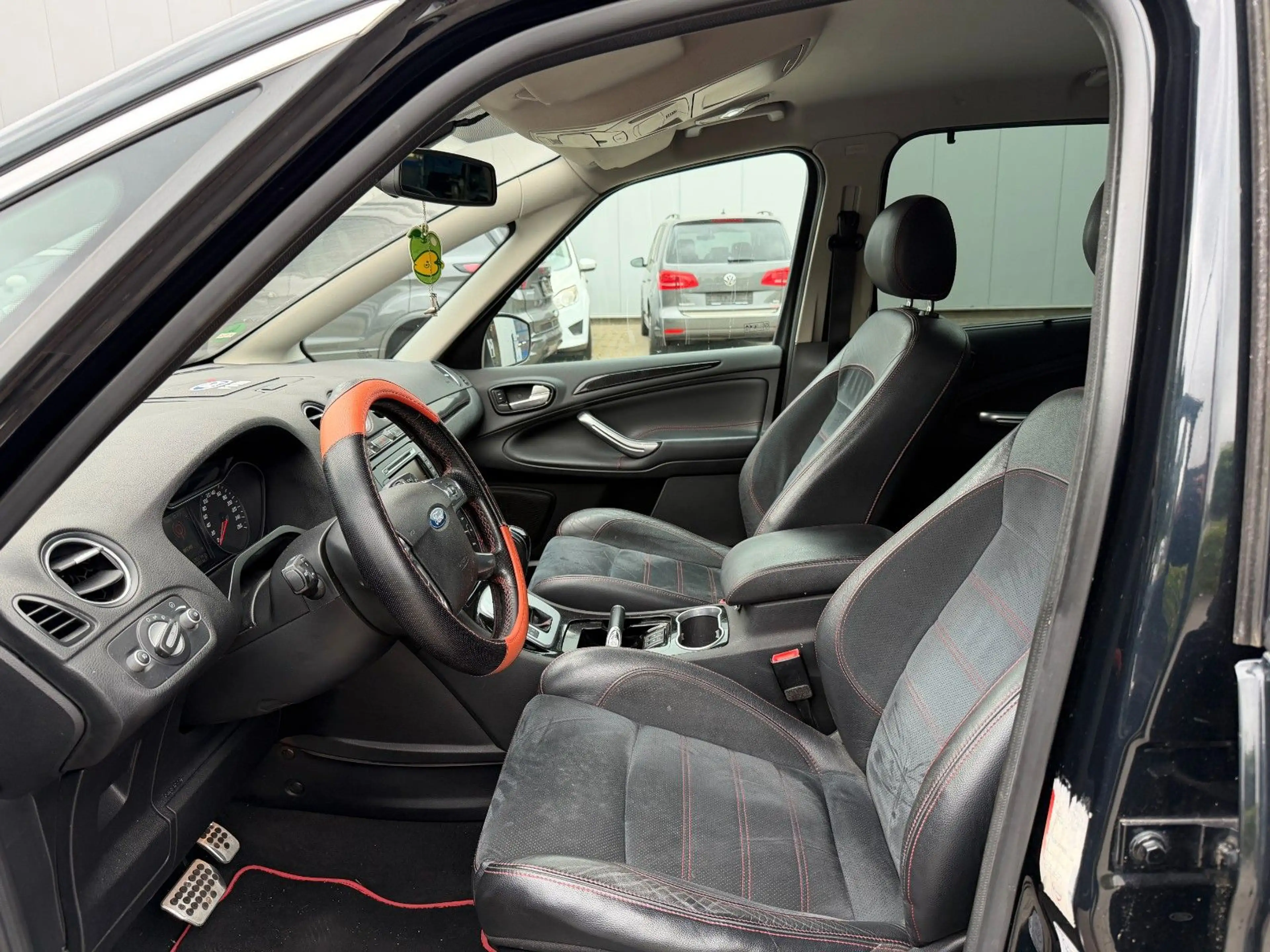Ford S-Max *7 Sitzer*Automatik*Navi*Memory*Alcantara — photo 14