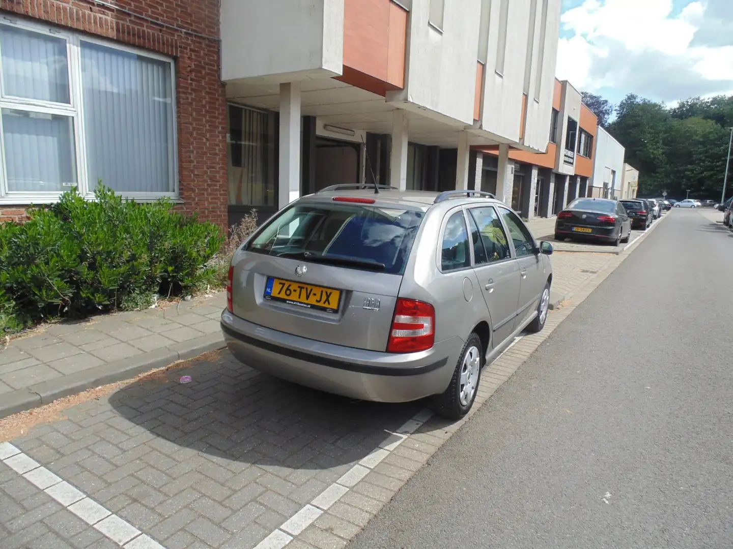 Skoda Fabia Combi 1.4-16V Spirit+ MET AIRCO APK 06-2026 KM 131 Beige - 2