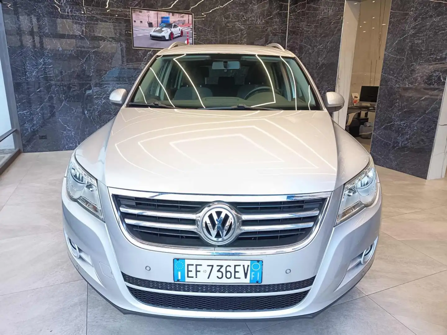 Volkswagen Tiguan 2.0 TDI 140 CV Trend & Fun BlueMotion Technology Argento - 1