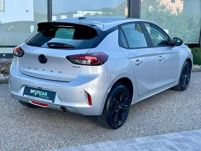 Opel Corsa view 3