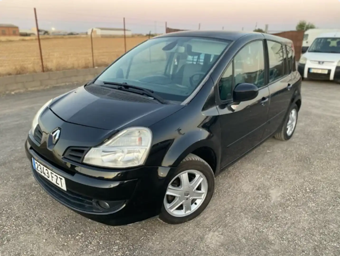 Renault Modus 1.5DCI Dynamique105 eco2 Negro - 1
