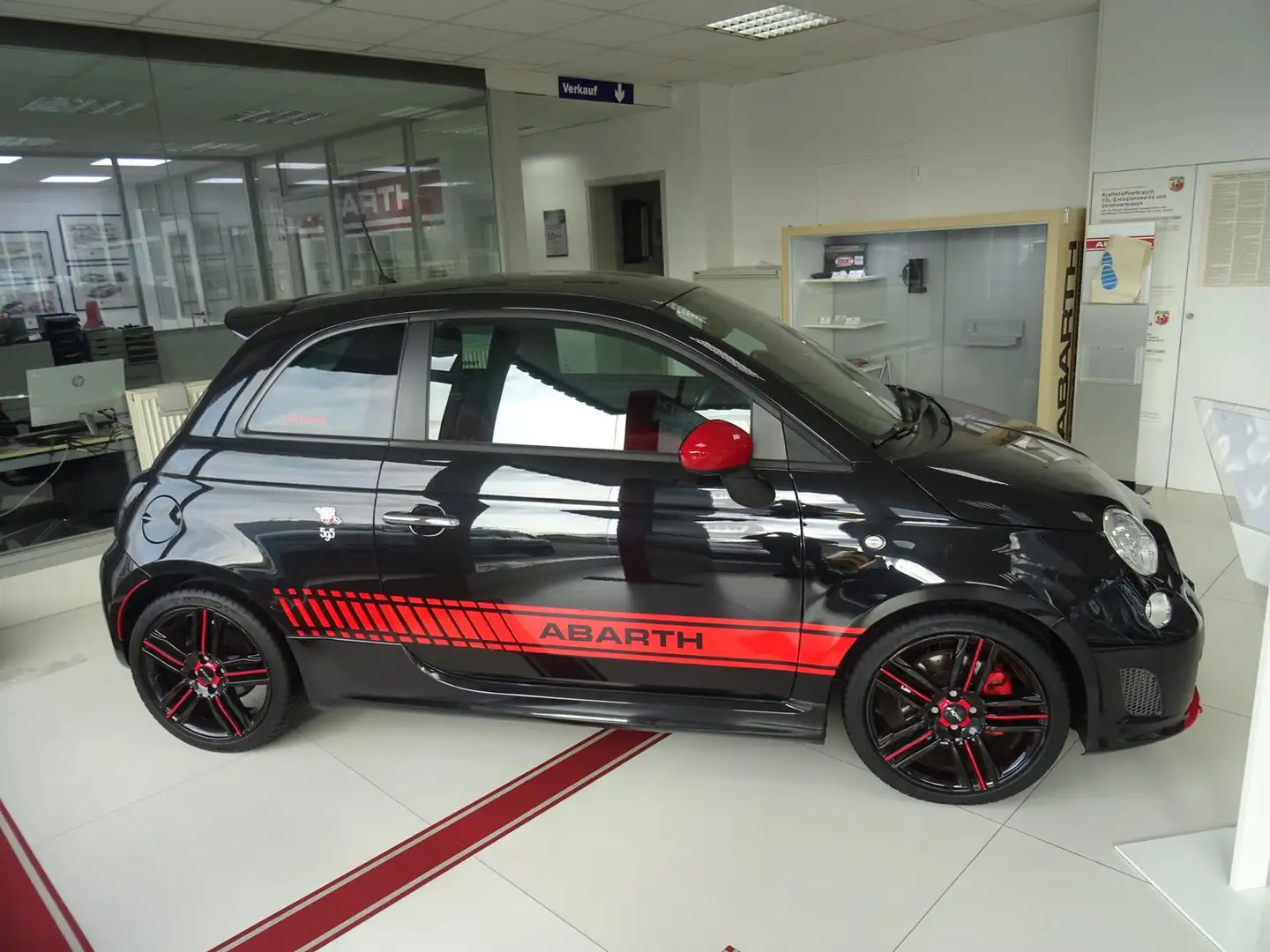 Abarth 500 595 Turismo Schwarz - 2