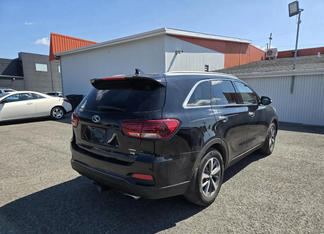 Kia Sorento photo Kia Sorento