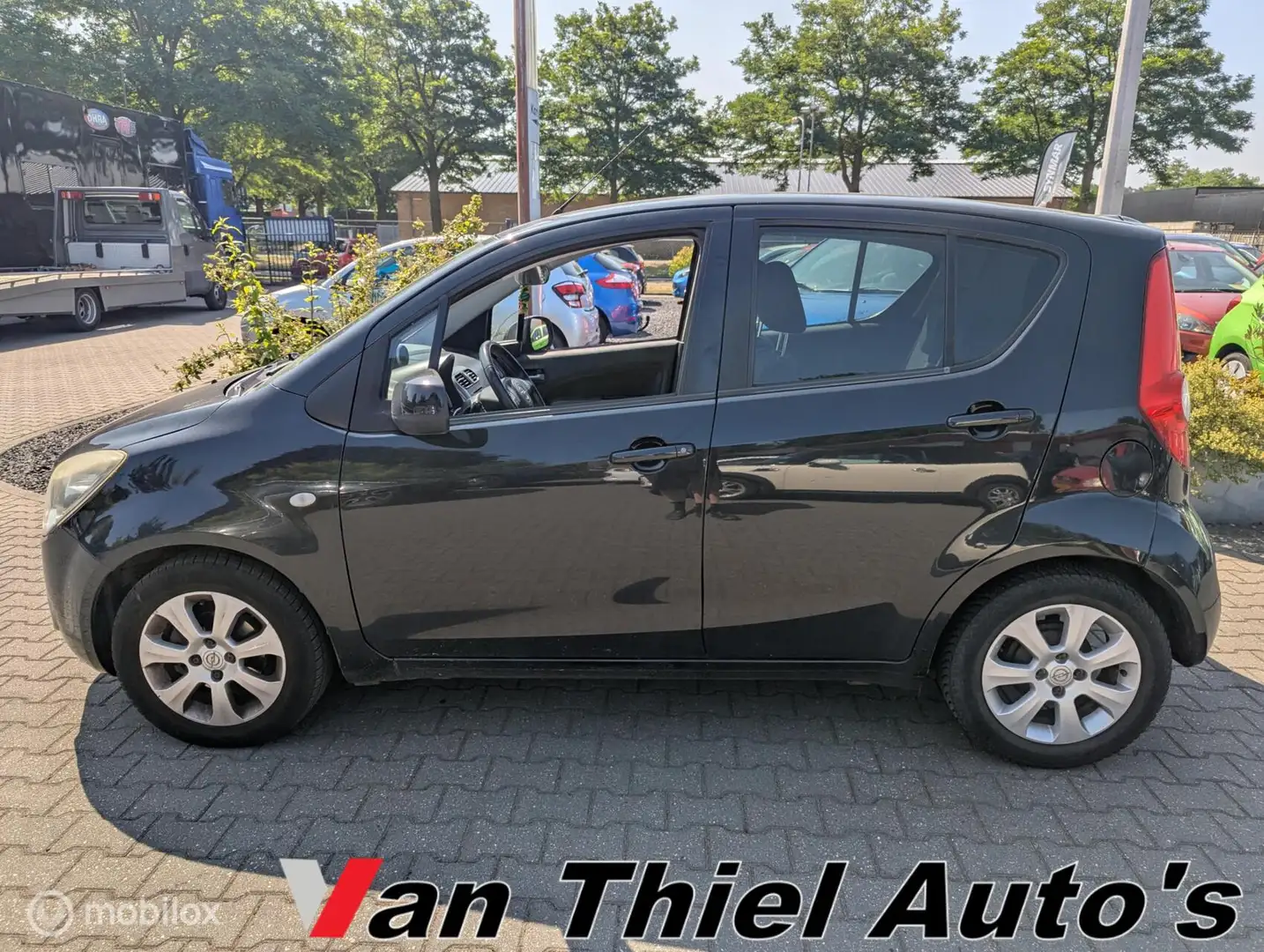 Opel Agila 1.2 Enjoy airco Чорний - 2