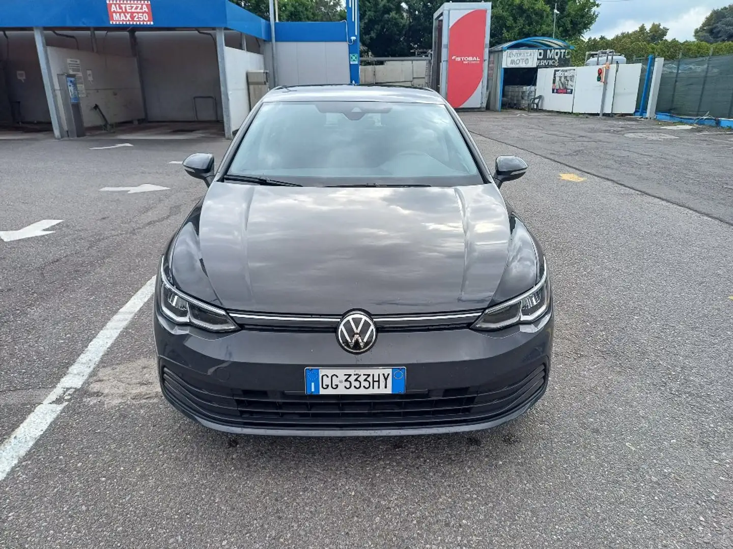 Volkswagen Golf 1.5 TGI DSG Life Gris - 1