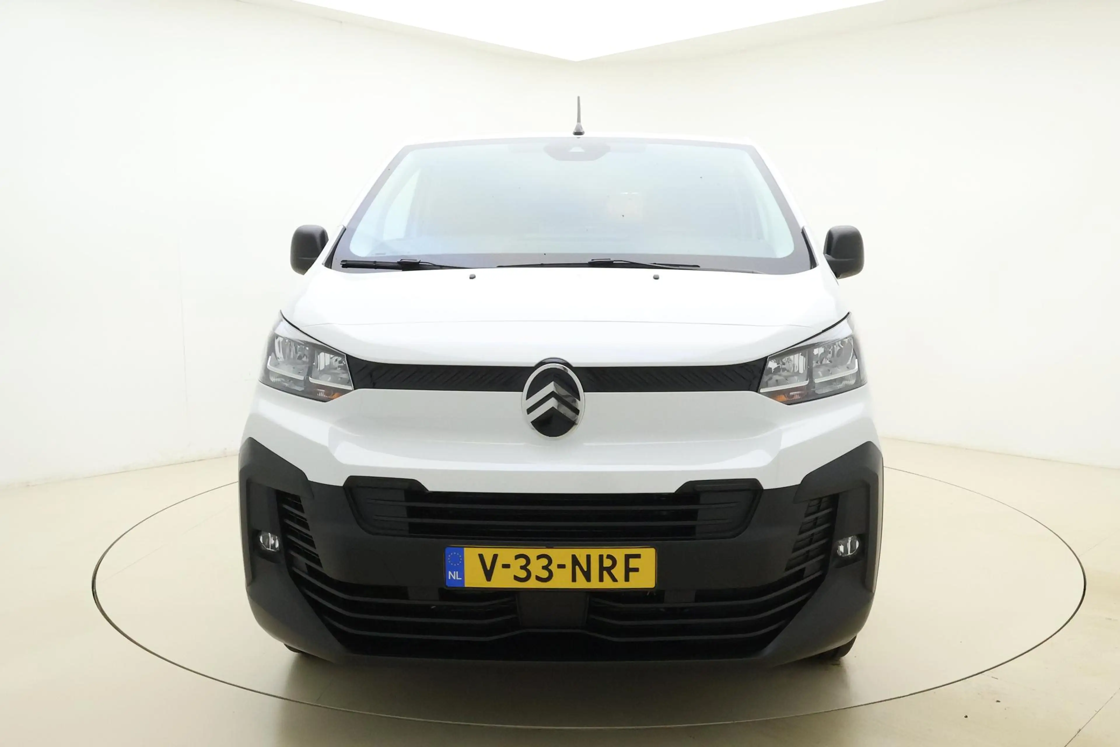 Citroen Jumpy 1.5 BlueHDI 120 S&S L2 | Demo | Navigatie | Camera — photo 8