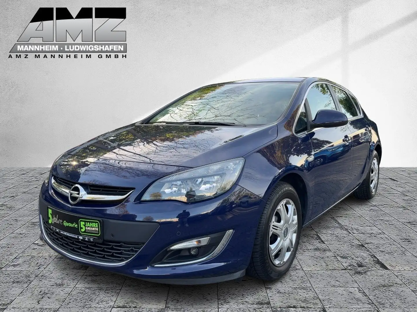 Opel Astra J 1.4 Turbo Exklusiv Navi+SHZ+2xKlima+LM Blau - 1