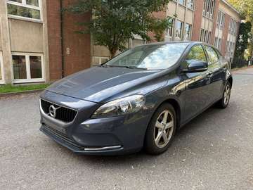 V40 2.0 D2 Eco Kinetic