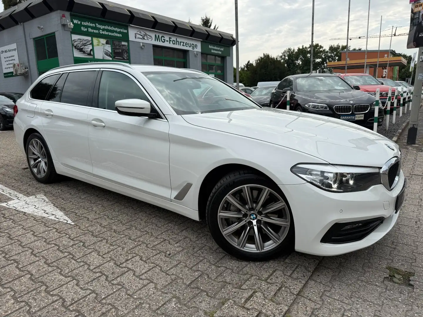 BMW 540 d xDrive Sport Line G31 Garantie !!! Weiß - 2