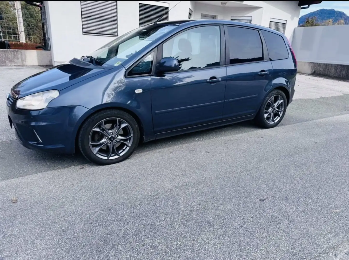 Ford C-Max Ghia 2,0 TDCi/DPF Powershift Pickel 07.2010+4monat Blau - 1