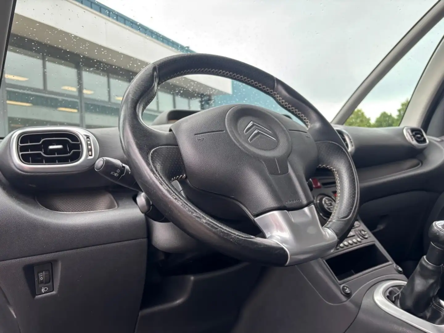 Citroen C3 Picasso 1.4 VTI SEDUCTION AIRCO CRUISE PDC. Grijs - 2