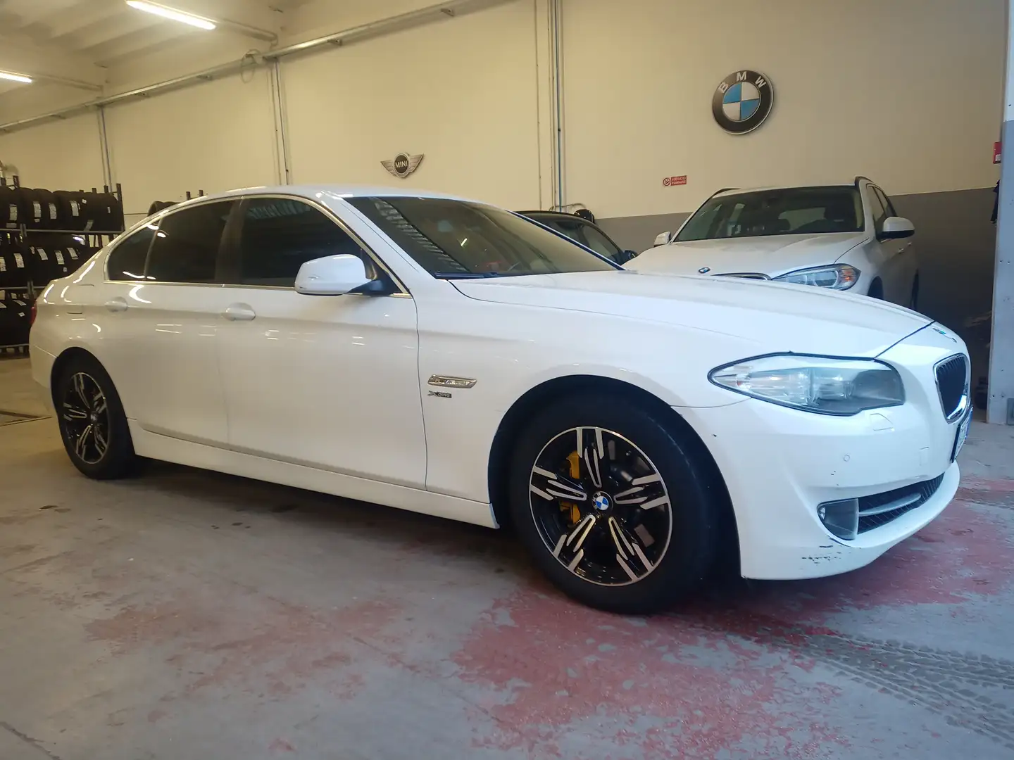 BMW 525 Serie+5+F10+Berlina+525d+xdrive+Eletta+auto Alb - 2