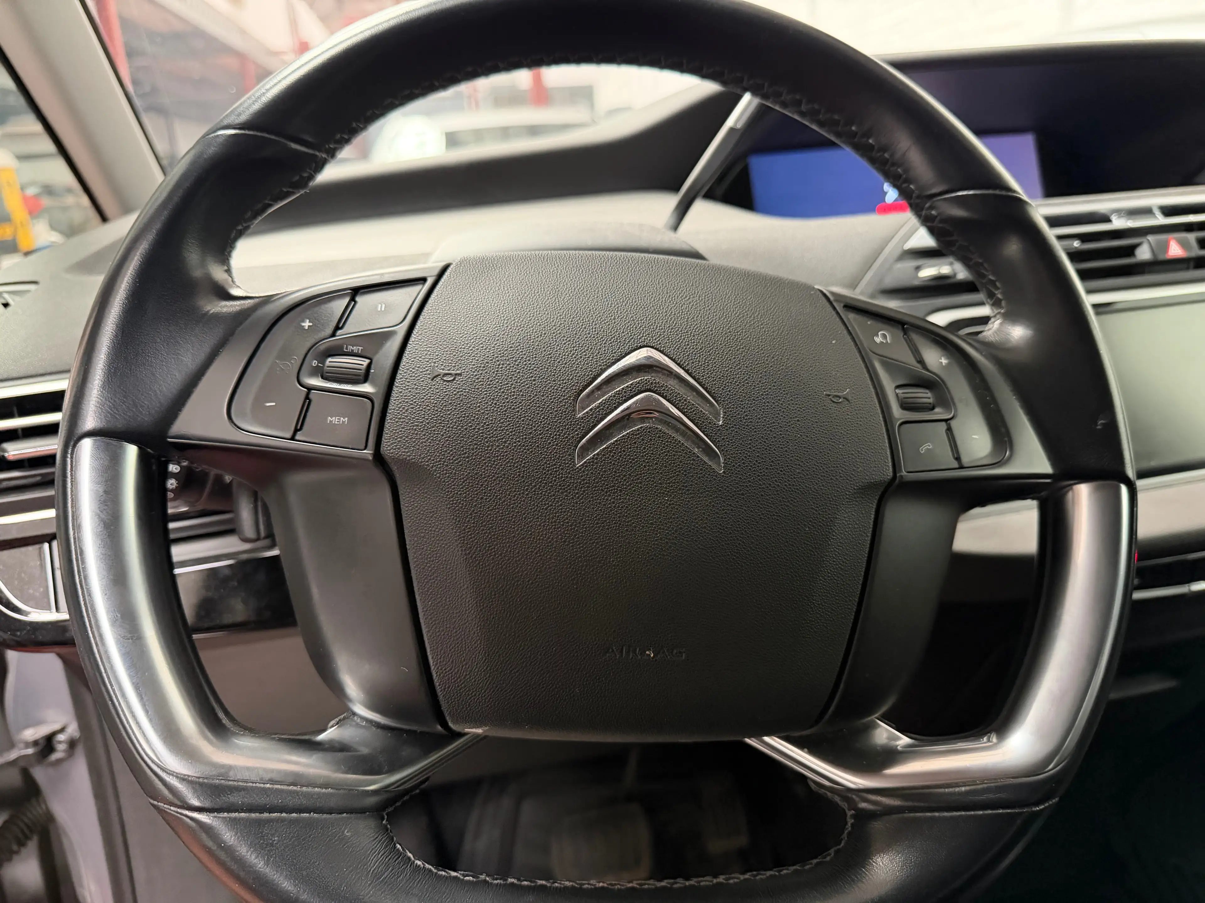 Citroen Grand C4 Picasso Grand C4 Picasso 1.6 Automatique — photo 12