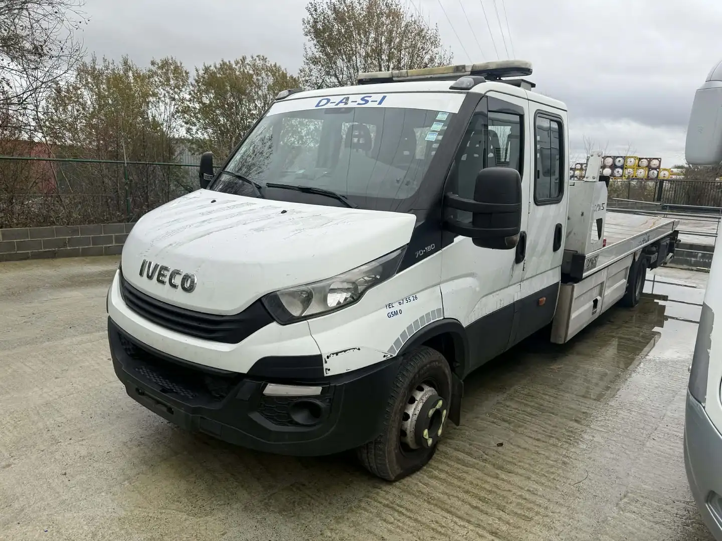 Iveco Daily dépanneuse plateau omars - 2