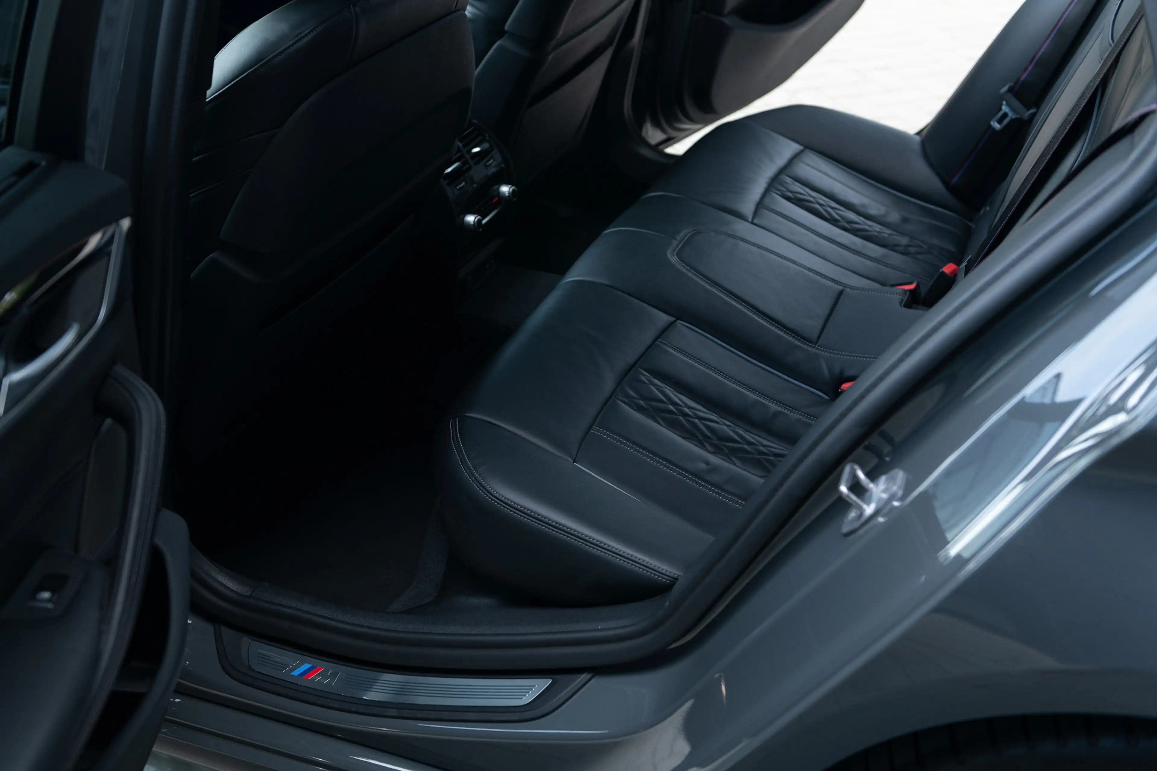 BMW 540 5-serie Touring 540i xDrive M-Sport ACC Pano Harma — photo 47