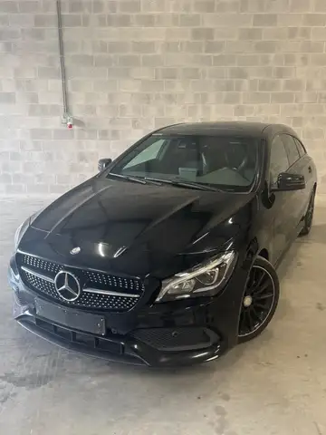 Mercedes-Benz CLA 220 CLA 220 d amg Line boîte auto Prer A Immatriculé