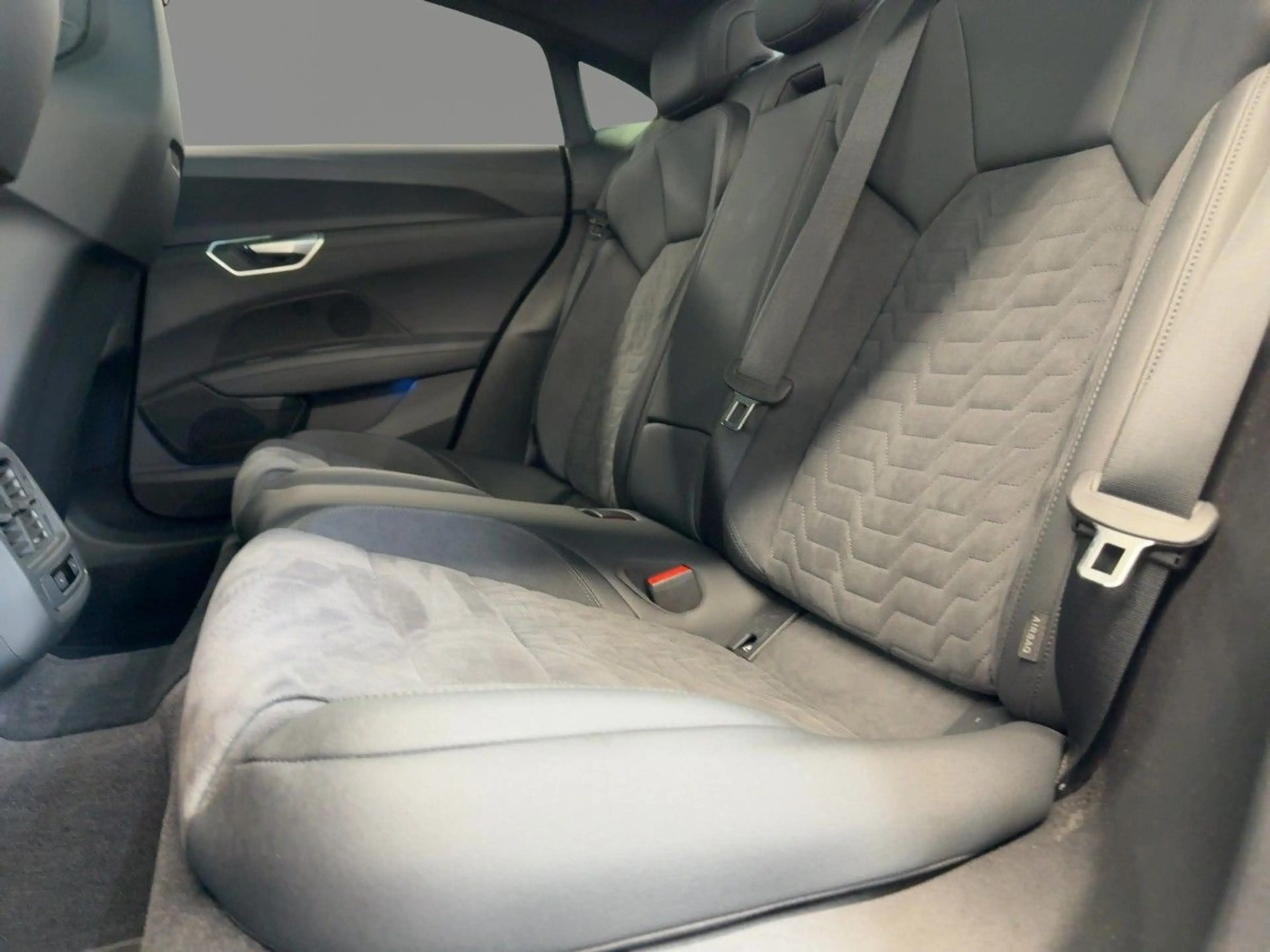 Audi e-tron GT Matrix Standklima Pano Kamera — photo 9