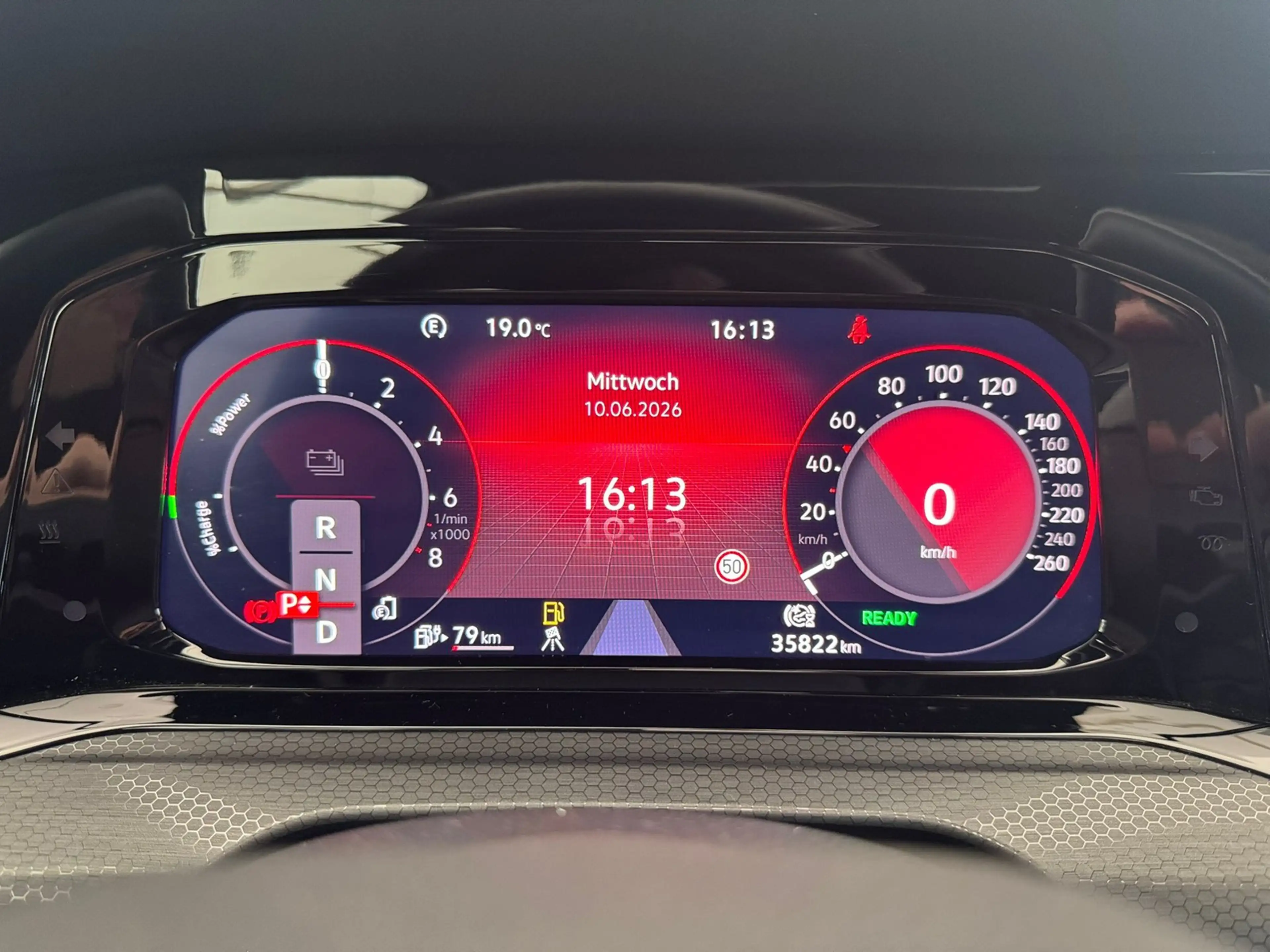 Volkswagen Golf VIII GTE 1.4l eHybrid DSG+AHK+PANO+KAMERA+ACC — photo 3