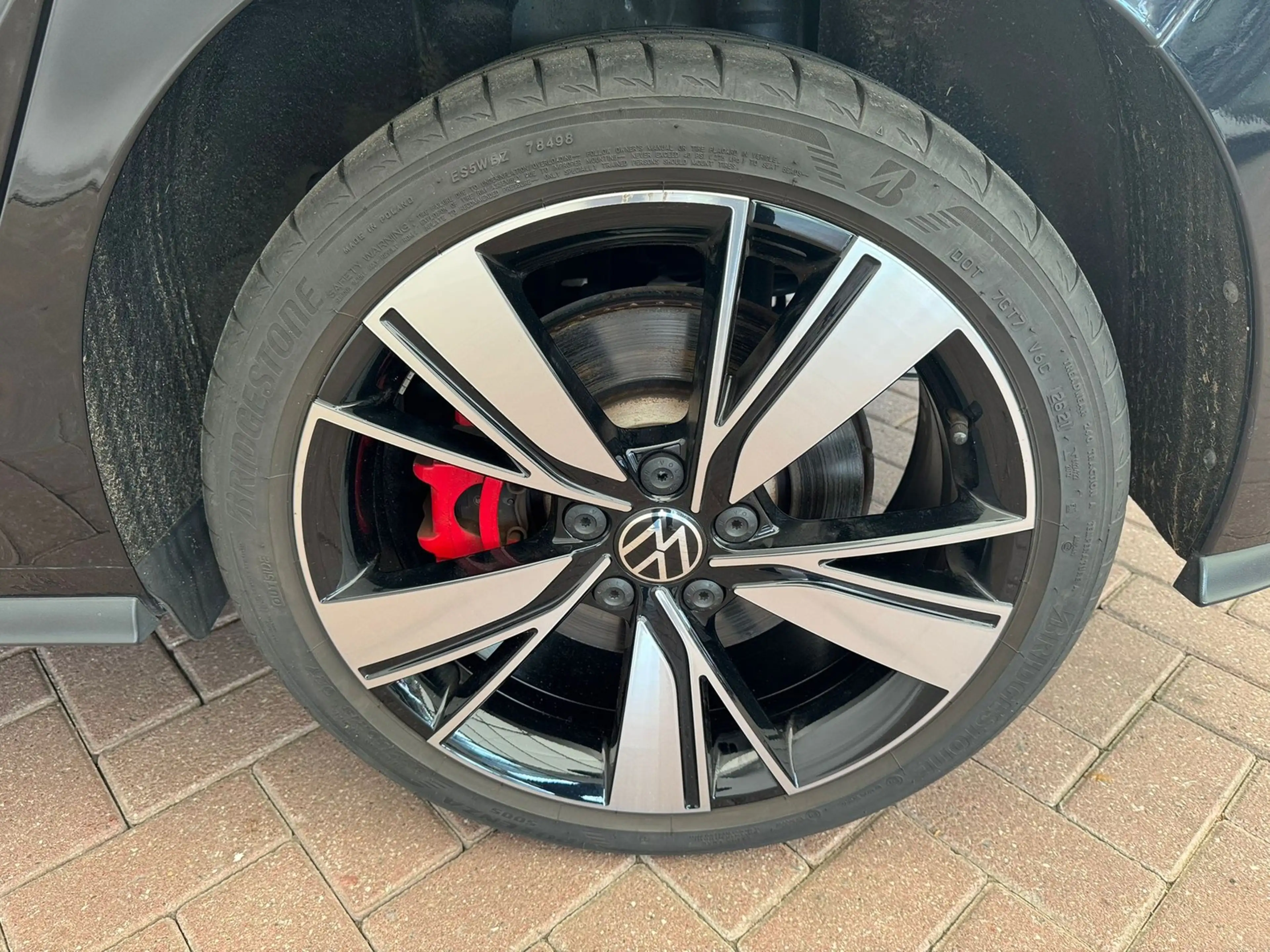 Volkswagen Golf VIII GTE 1.4l eHybrid DSG+AHK+PANO+KAMERA+ACC — photo 26