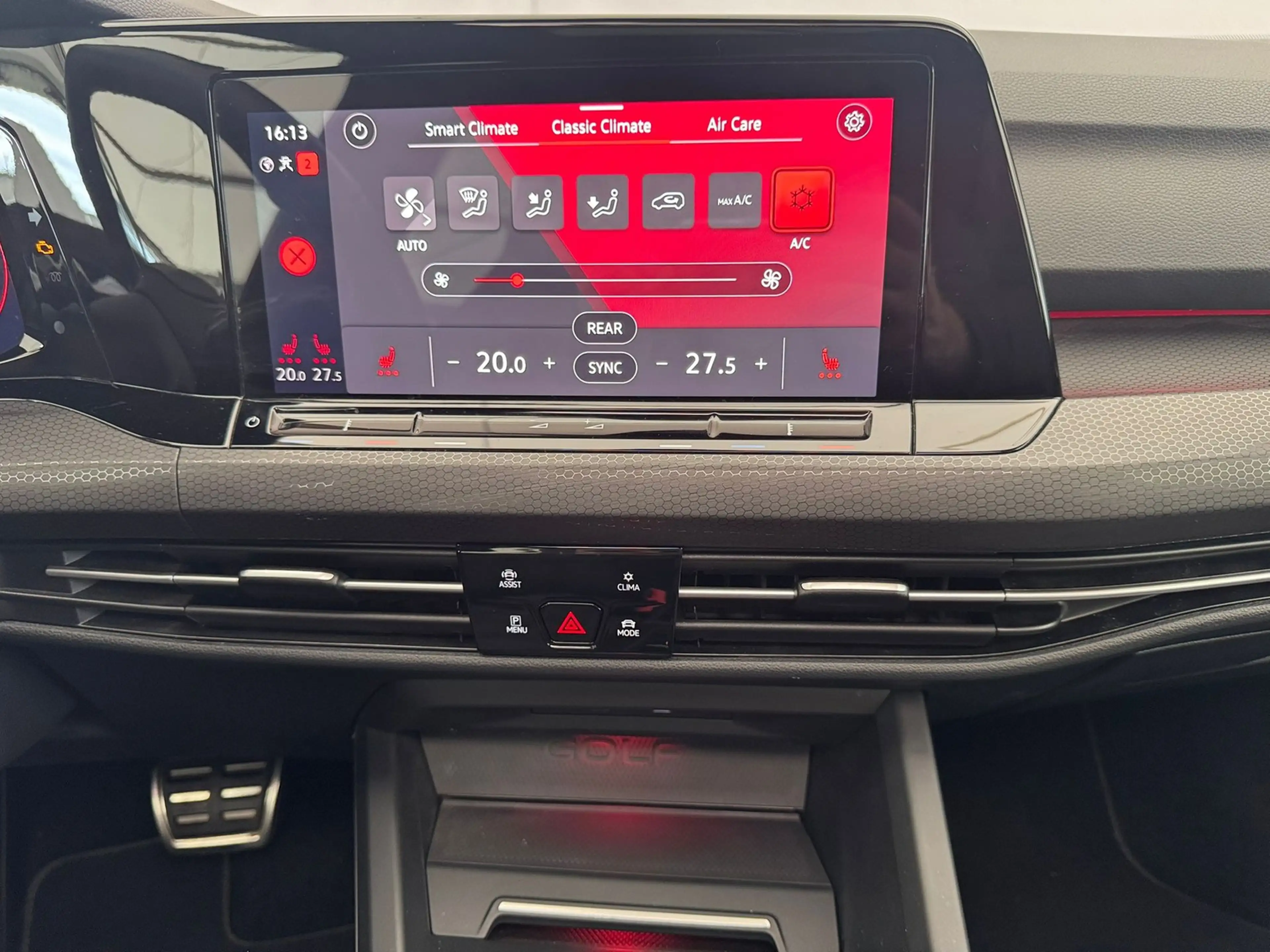 Volkswagen Golf VIII GTE 1.4l eHybrid DSG+AHK+PANO+KAMERA+ACC — photo 4