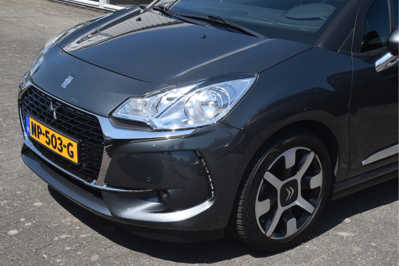 DS Automobiles DS 3 1.2 PureTech So Chic Navi | LMV | Clima | PDC | Bl — photo 32