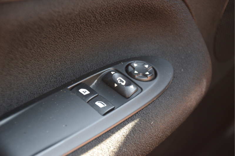 DS Automobiles DS 3 1.2 PureTech So Chic Navi | LMV | Clima | PDC | Bl — photo 23
