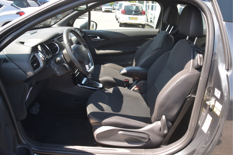 DS Automobiles DS 3 1.2 PureTech So Chic Navi | LMV | Clima | PDC | Bl — photo 6