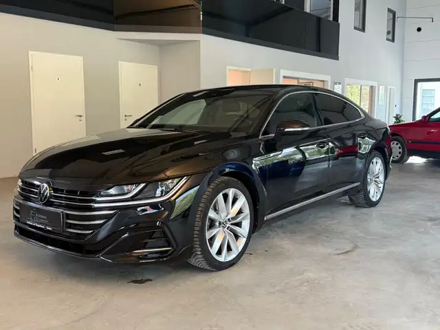 Volkswagen Arteon 2.0 TDI R Line LED/ACC/StandHZ/AHK/SHZ