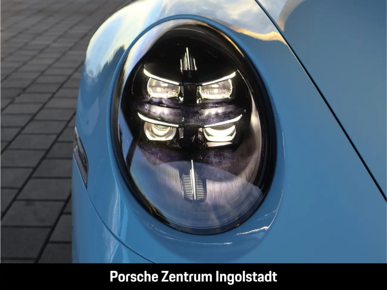 Porsche 992 (911) Carrera 4 GTS Cabriolet SurroundView Innodri 14