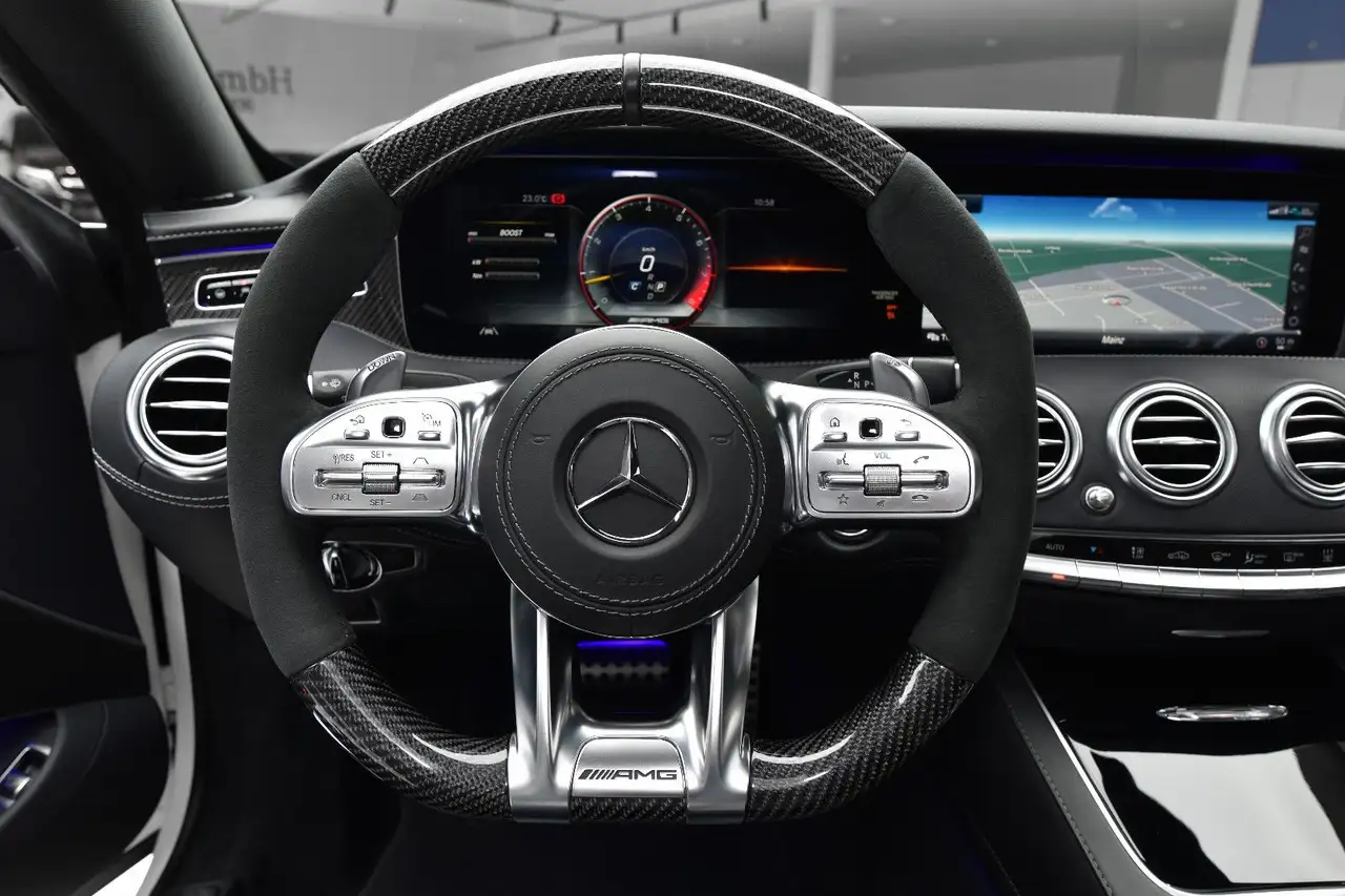2020 Mercedes-Benz S 63 AMG S Coupe 4Matic+ *Svarovski* Carbon*, photograph 2