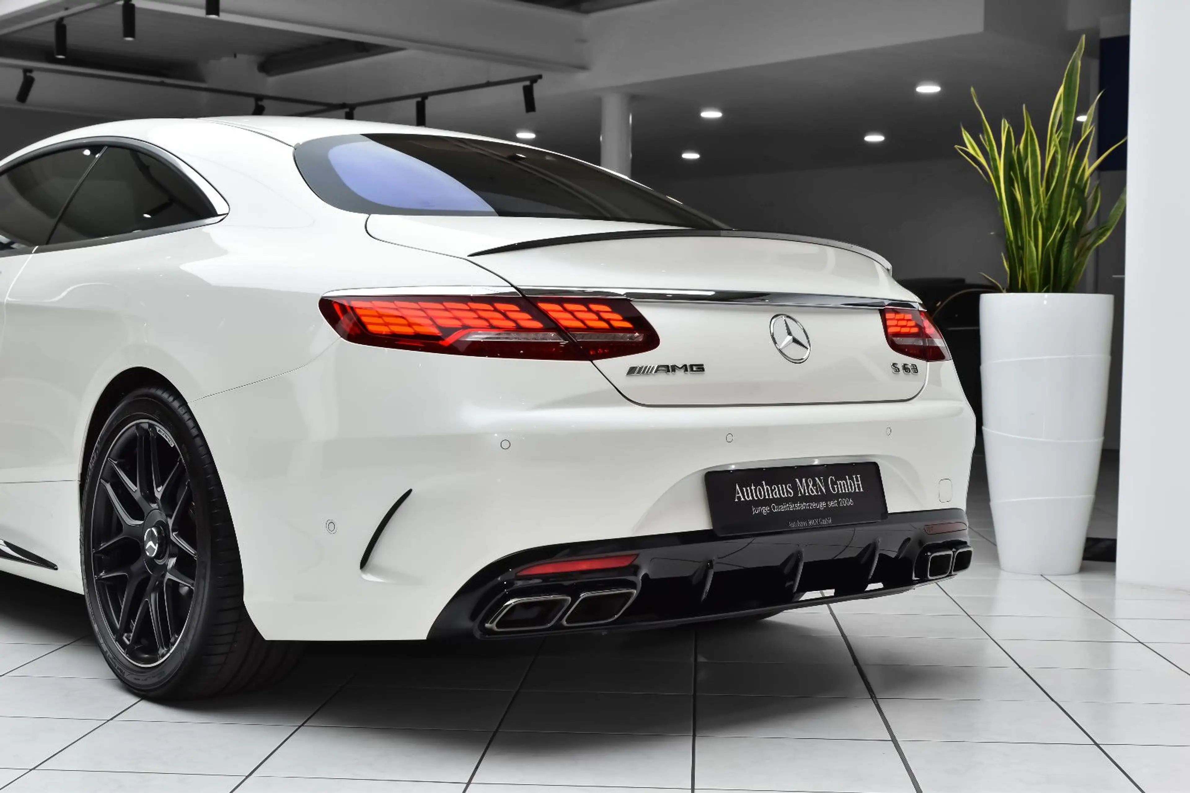 Mercedes-Benz S 63 AMG S Coupe 4Matic+ *Svarovski* Carbon* — photo 15