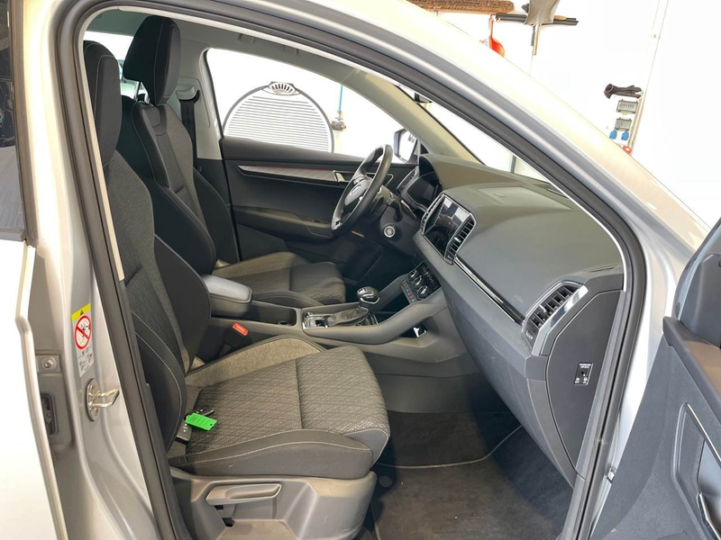 Skoda Karoq 2.0 TDI 4x4 Style Matrix AHK ACC BLIS Key — photo 9