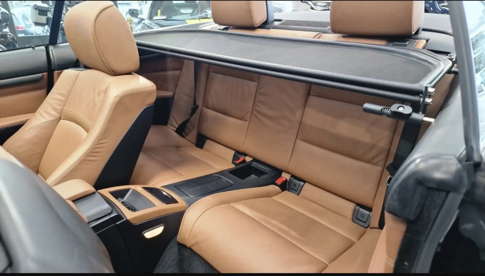 BMW 335 335i Cabrio Aut. - 2