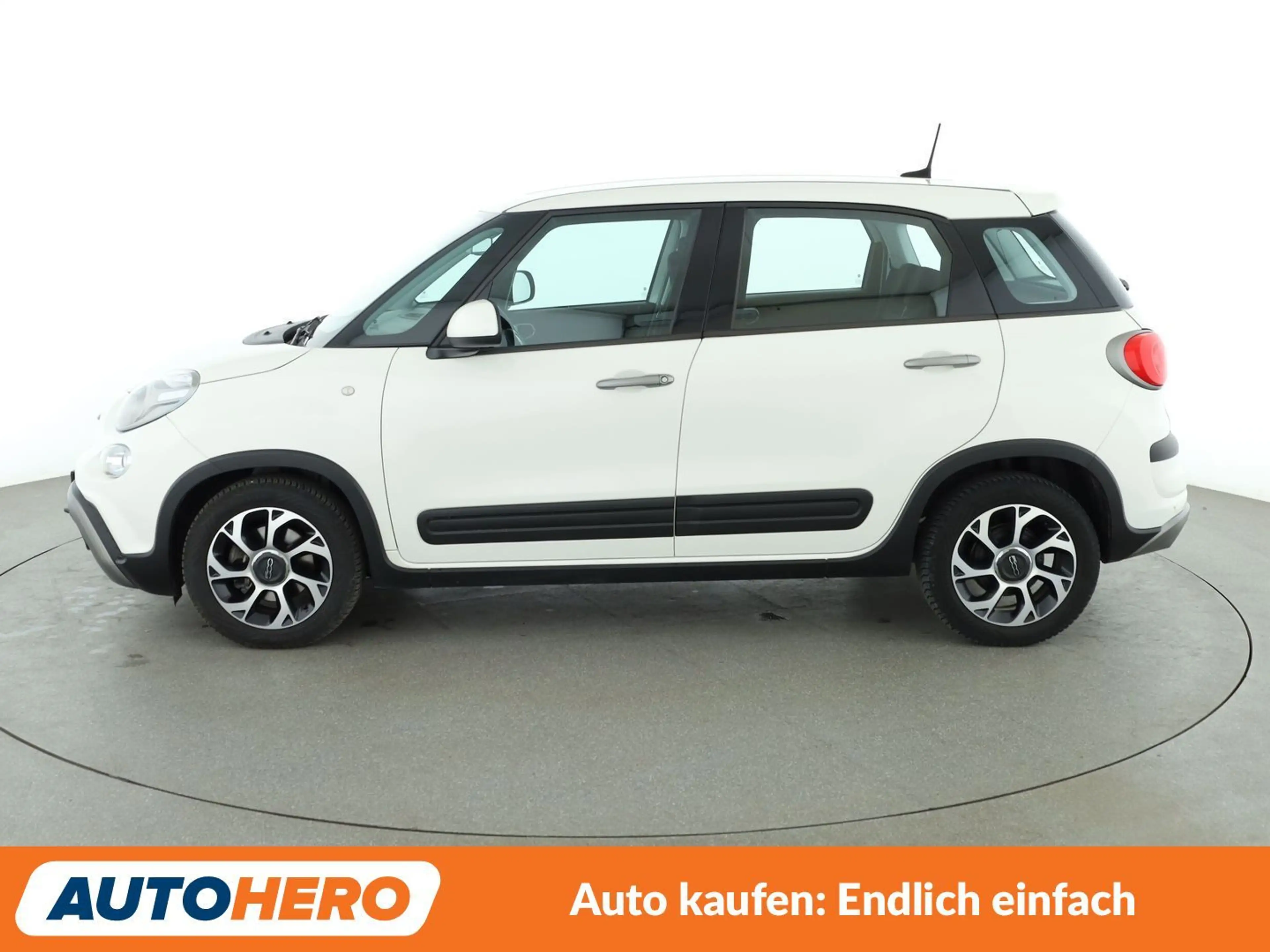 Fiat 500L 1.4 Cross*CAM*PDC*KLIMA*TEMPO*WENIG-KM* — photo 3