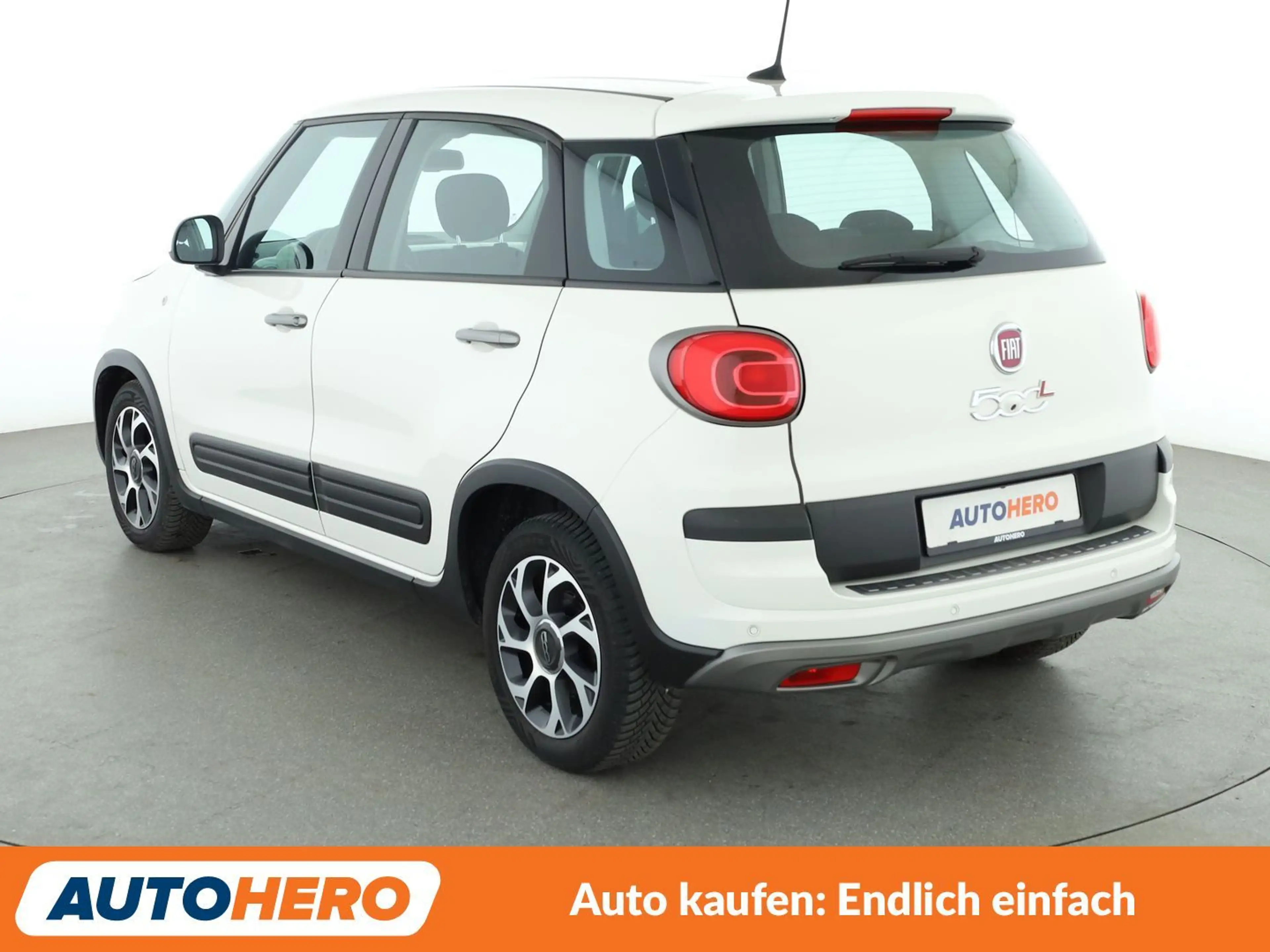 Fiat 500L 1.4 Cross*CAM*PDC*KLIMA*TEMPO*WENIG-KM* — photo 4
