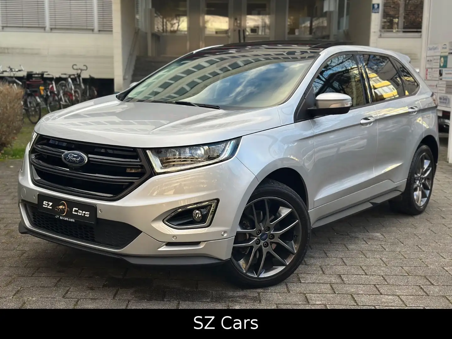 Ford Edge Sport 4x4*PANO*ACC*KEYLESS*LED*KAM Silber - 1