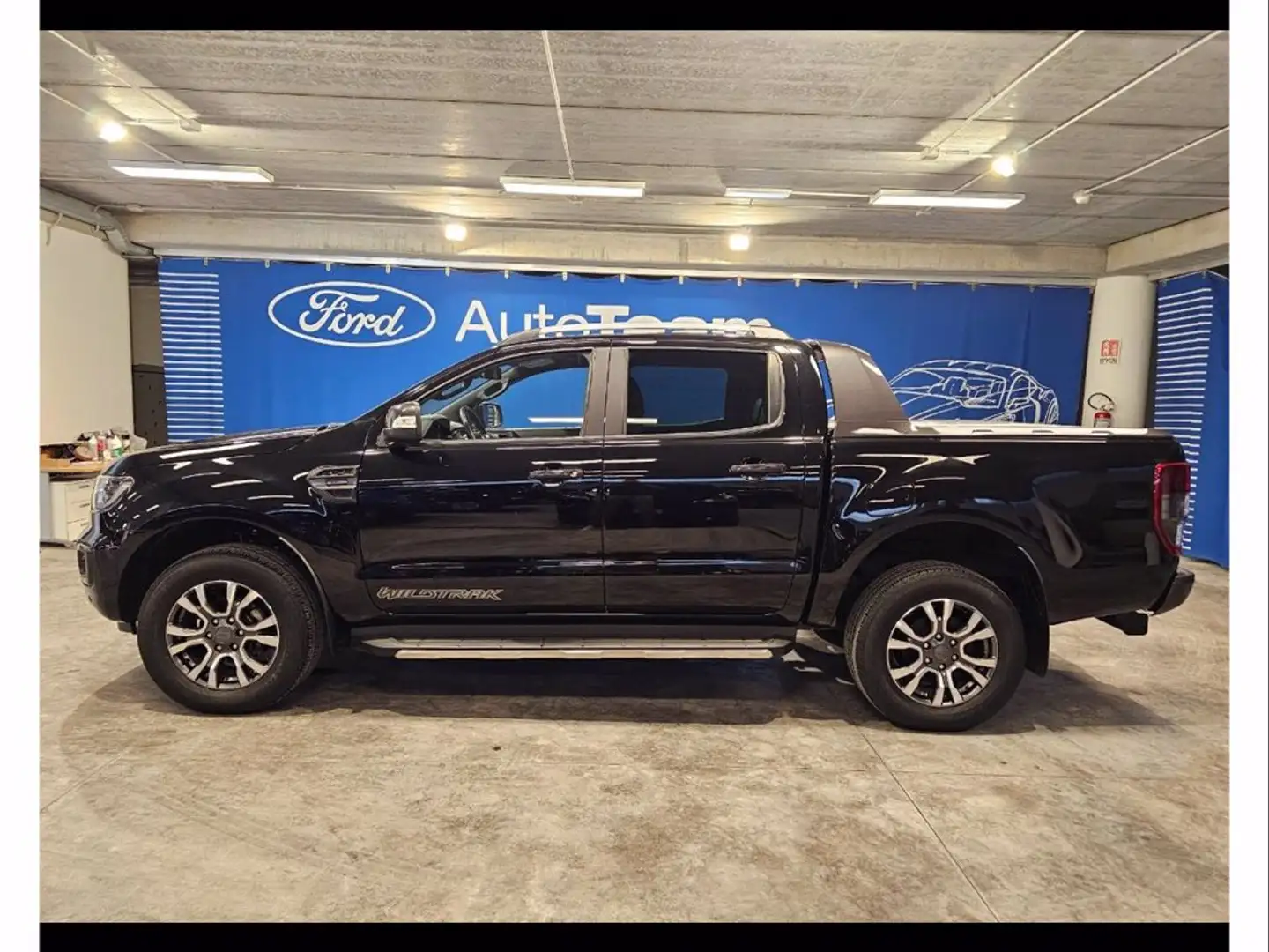 Ford Ranger 2.0 ecoblue double cab wildtrak 213cv auto Nero - 2
