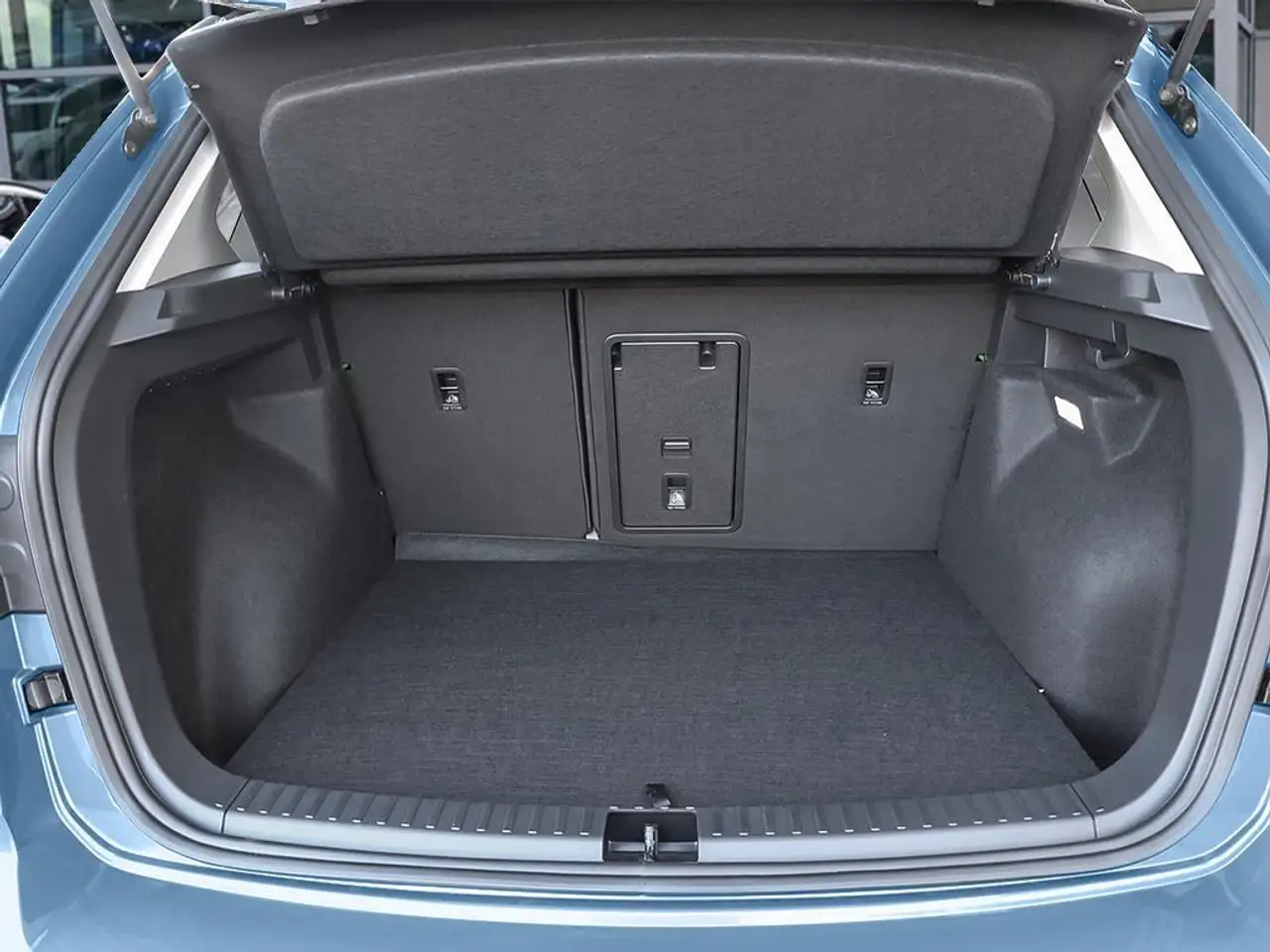 Volkswagen Taos снимка Volkswagen Taos