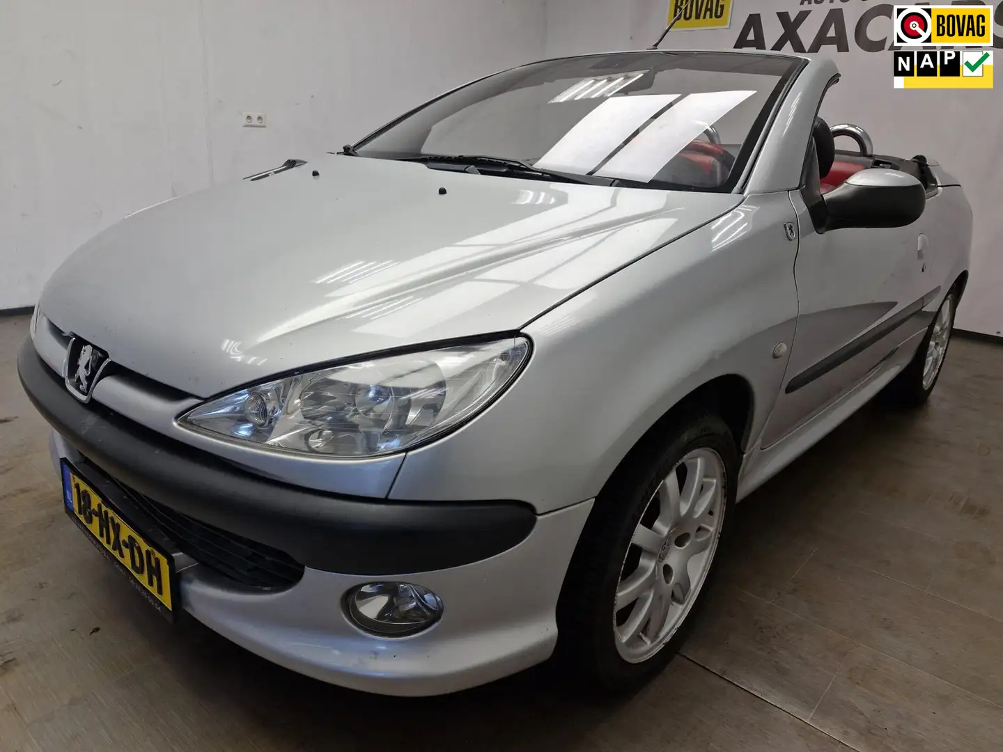 Peugeot 206 CC 2.0-16V NIEUWE APK ! AIRCO ! RIJD PRIMA ! Gris - 1