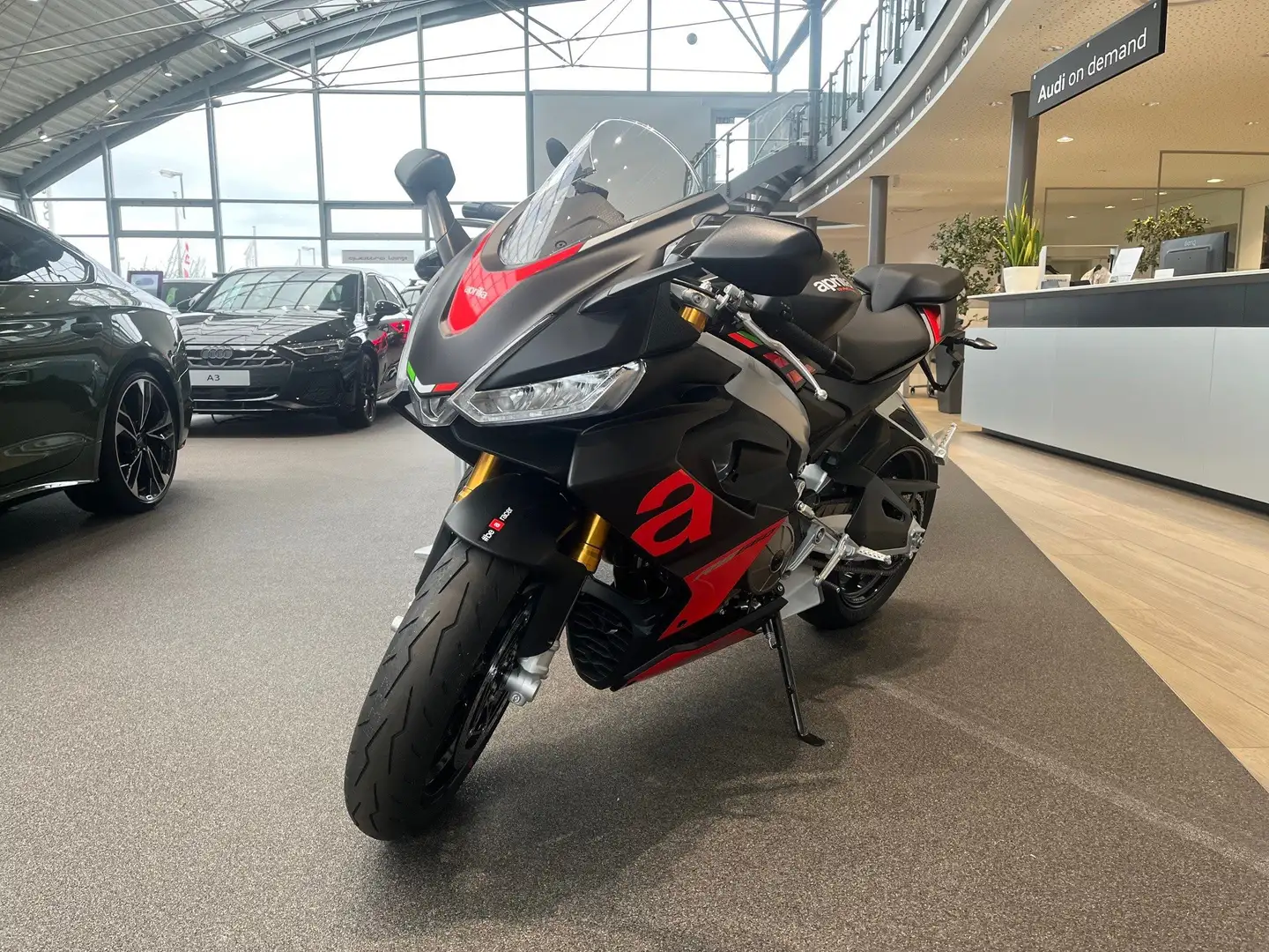 Aprilia RS 660 RS 660 !35KW! E5 !!!Akion!!! Negro - 1