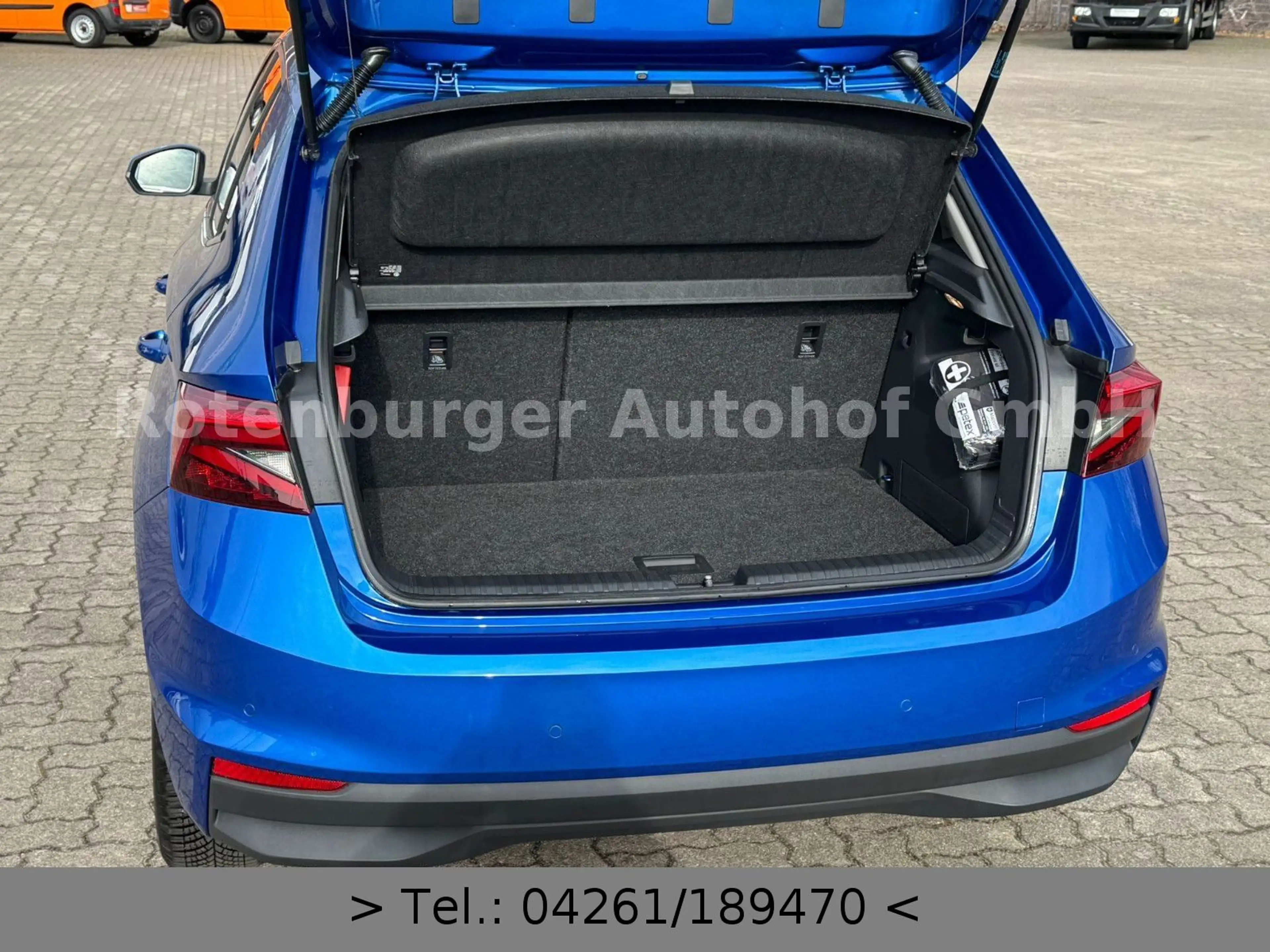 Skoda Fabia 1.0 TSI*STYLE*LED*NAVI*CAM*PDC*SHZ*TÜV NEU — photo 6