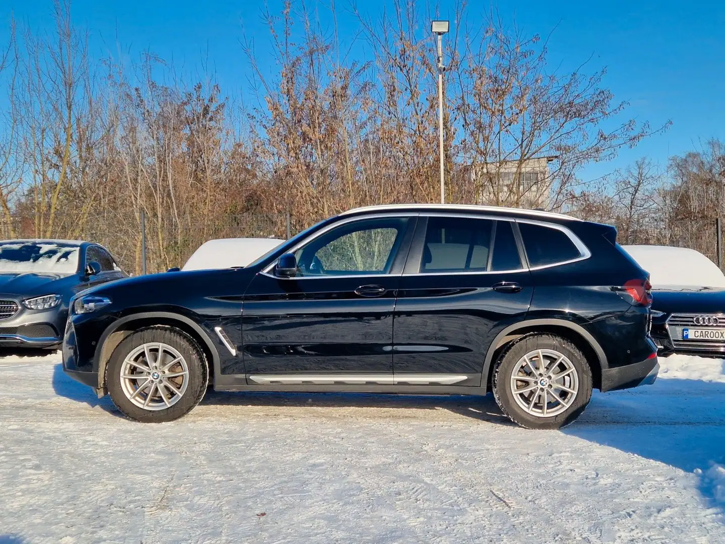 BMW X3 xDrive 20d AHK LEDER STDHZ ACC 360° Noir - 2